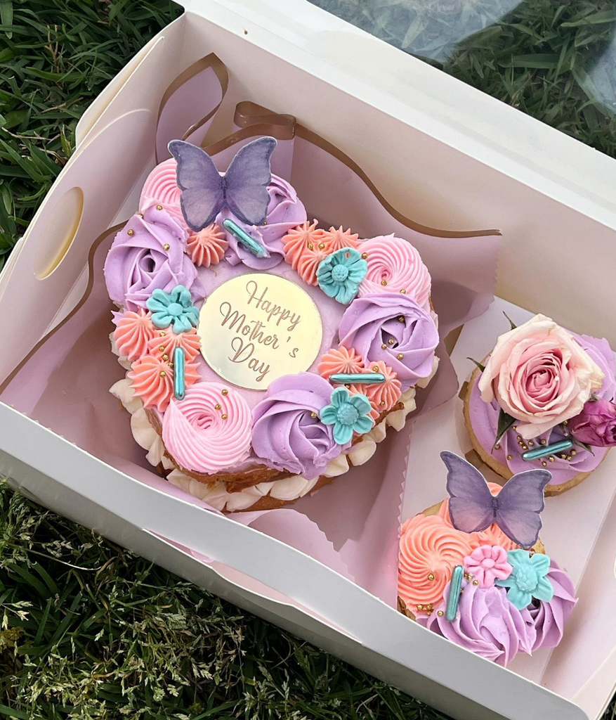 10 Inspiring Mother's Day Cakes for a Sweet Celebration